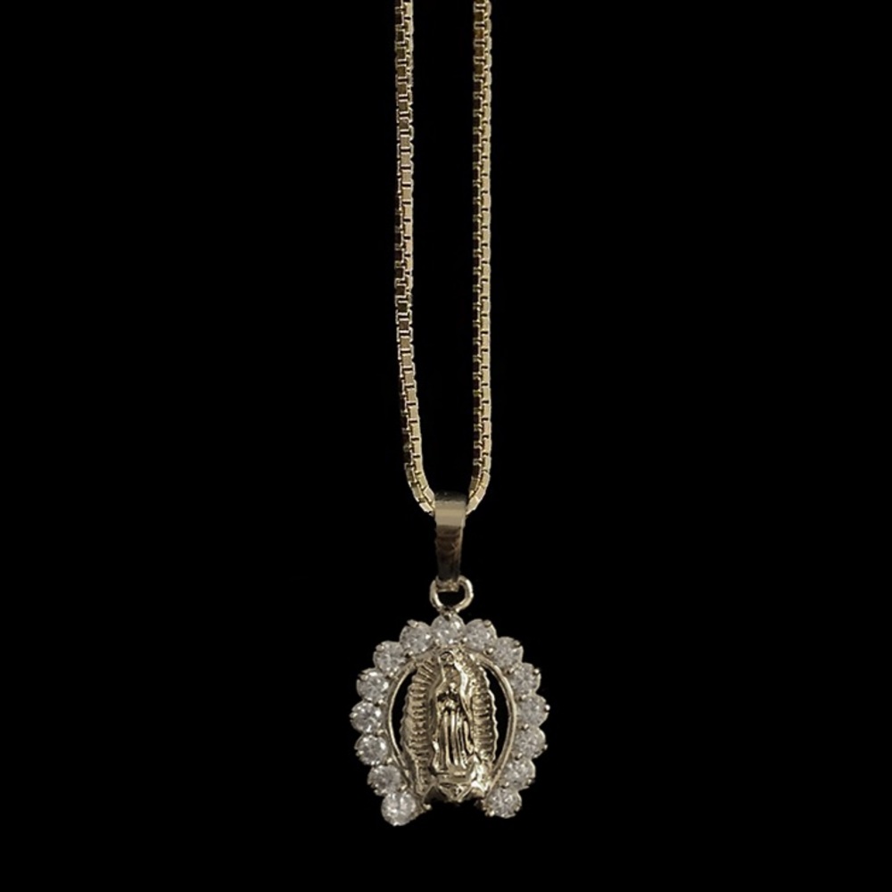 Mini Lucky Mary Necklace